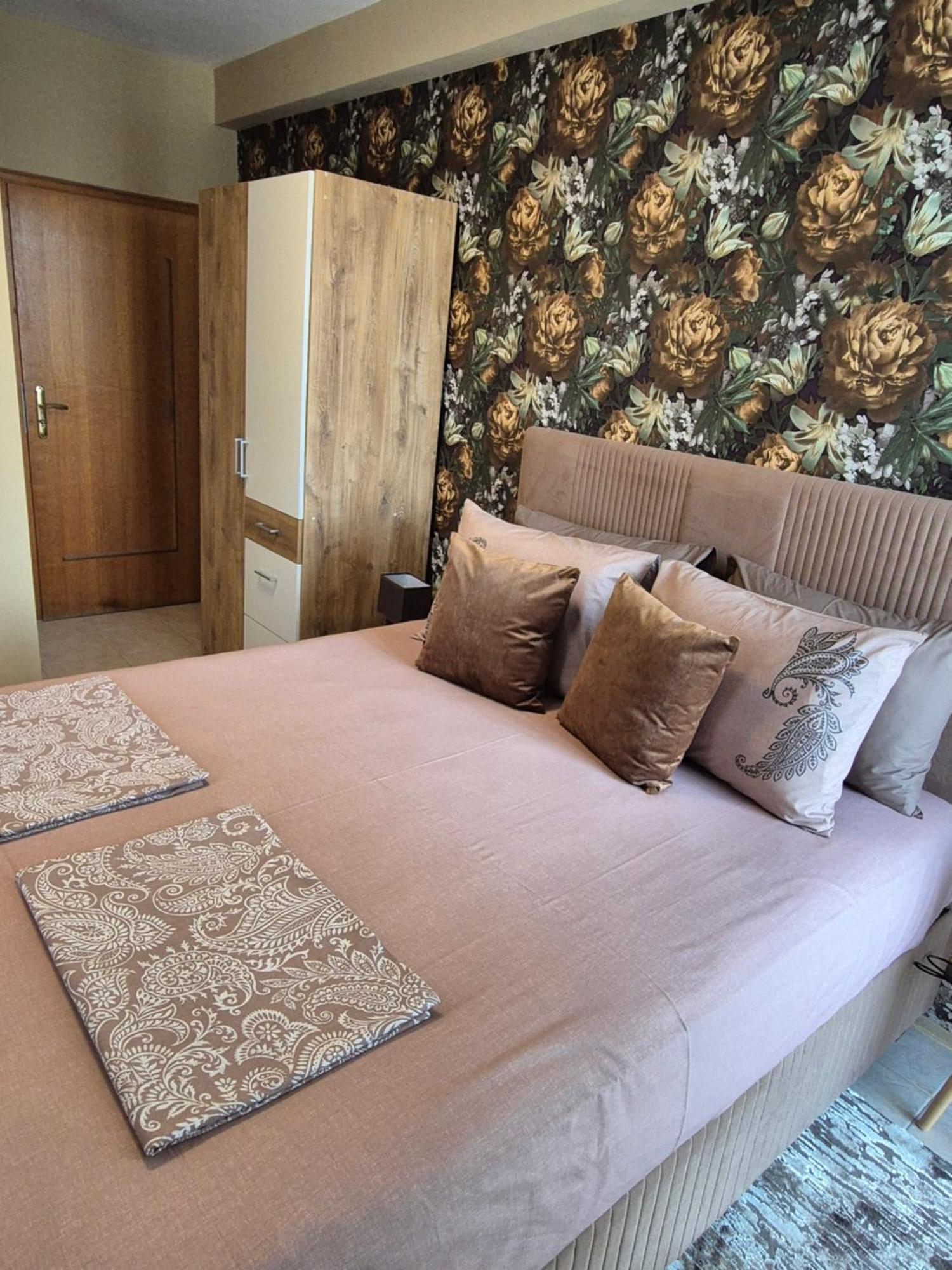 The White House Hotel Nesebar Bagian luar foto