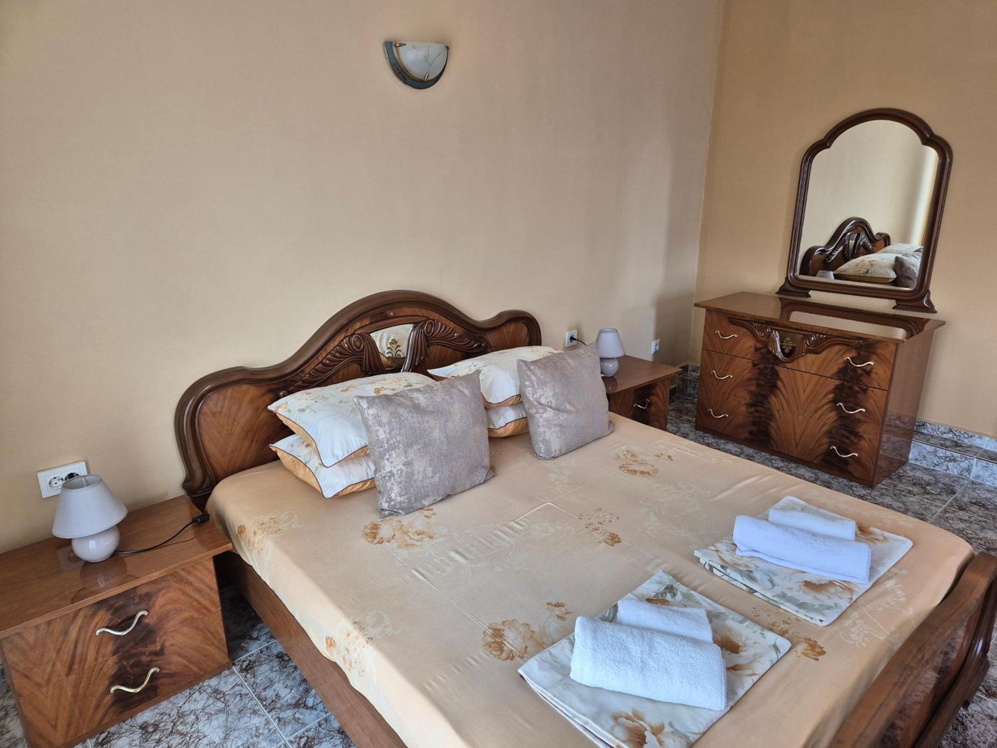 The White House Hotel Nesebar Bagian luar foto